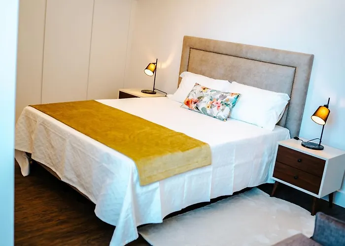 Casa Guerreiro - Regina Group 4* 维亚纳堡