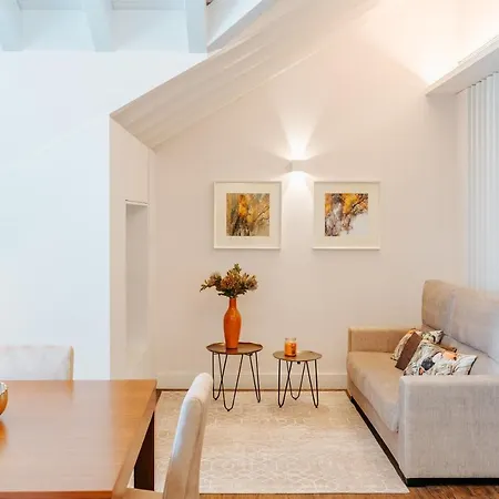 מלון דירות Casa Guerreiro - Regina Group 4*